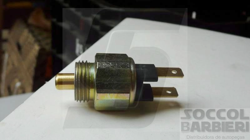 INTERRUPTOR DE LUZ DE RE - VW 12.140/14.150/14.200/16.170/16.180/16.210/16.220/24.250/35.300
