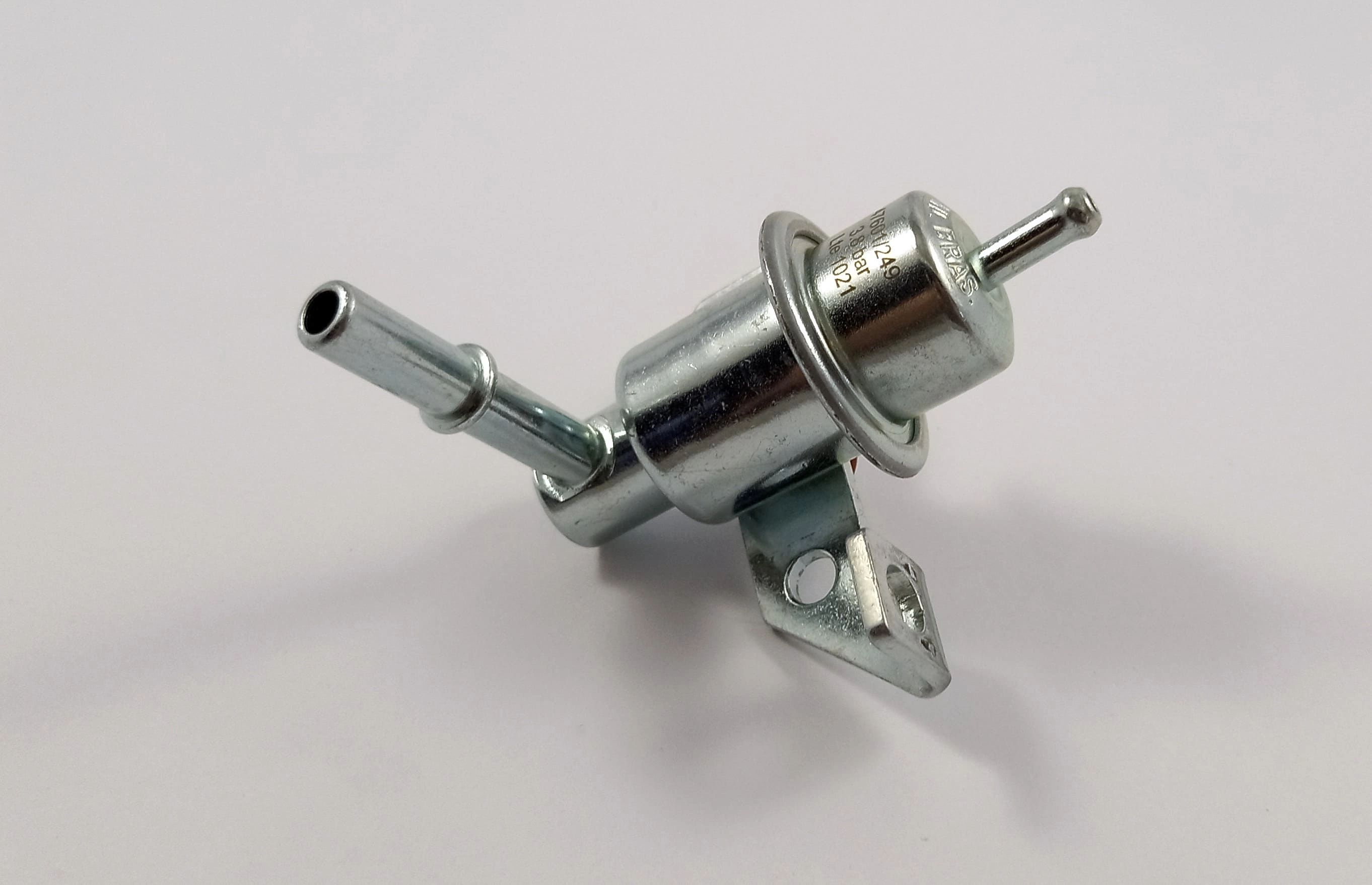 REGULADOR PRESSÃO 3.8 BAR FORD FOCUS 1.8/2.0 00/ 16V MONDEO 98/01