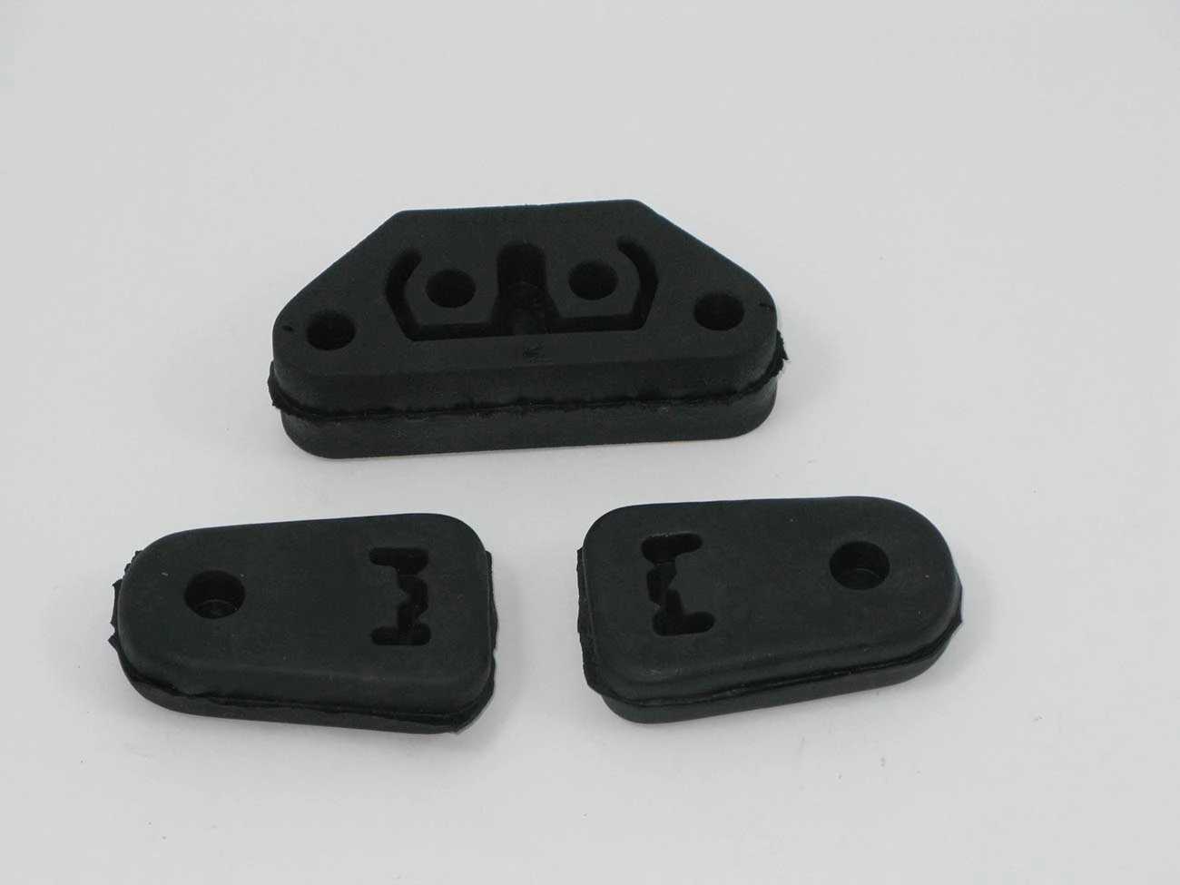 KIT BUCHAS SILENCIOSO CENTRAL COXIM ESCAPAMENTO FIAT FIORINO 94/