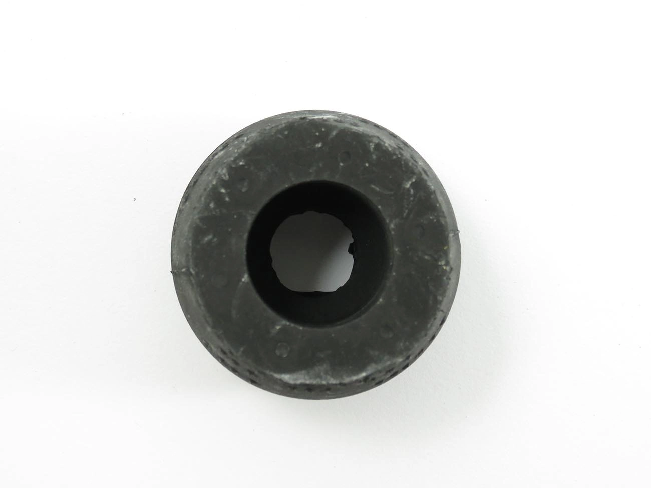 BUCHA SUSPENSAO FORD ESCORT/VERONA 93/ - VW LOGUS/POINTER - QUADRO MOTOR