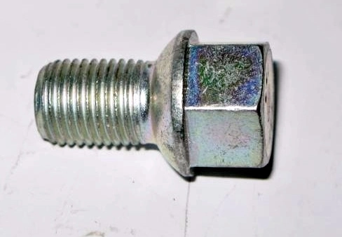 PARAFUSO RODA DIANTEIRO OU TRASEIRO VW KOMBI /92 /82 FUSCA/BRASILIA 70/96 4 FUROS