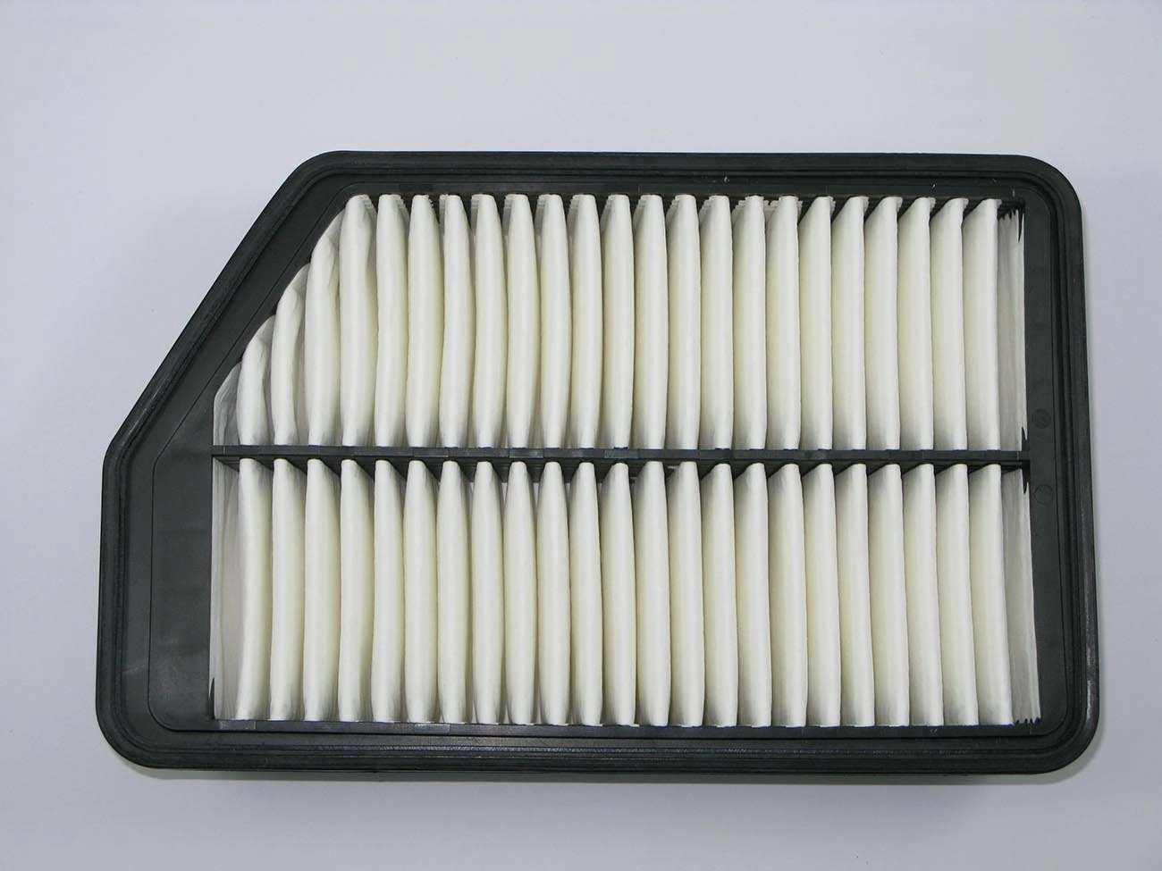 FILTRO AR HYUNDAI I30 1.6/1.8 2013/ - ELANTRA 1.8 2011/ 2.0 2013/ - KIA CERATO 1.6 2013/