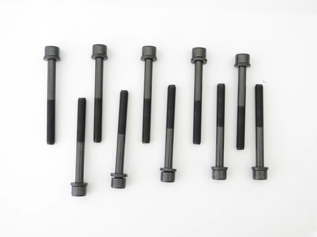 PARAFUSO CABEÇOTE 16V GM ASTRA 99/02 - VECTRA  94/05 - ELITE 08/09 - ZAFIRA 01/05 - 2.0/2.2/2.4 16V