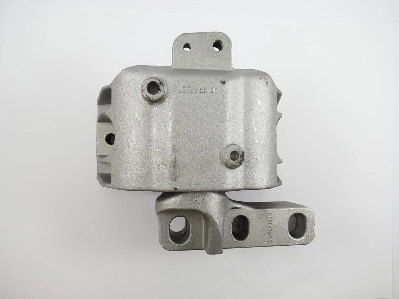COXIM DIANTEIRO MOTOR DIREITO AUDI A3 1.8T/2.0 97/07 - VW GOLF/BORA/NEW BEETLE 1.8T/2.0 98/
