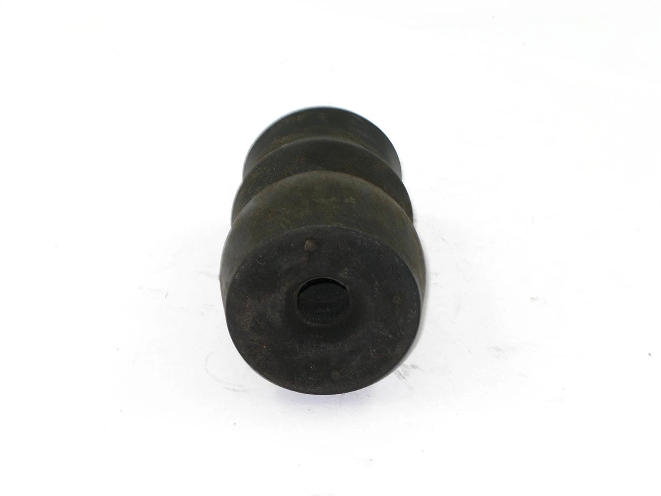 BATENTE SUSPENSÃO TRASEIRA VW PASSAT 74/89