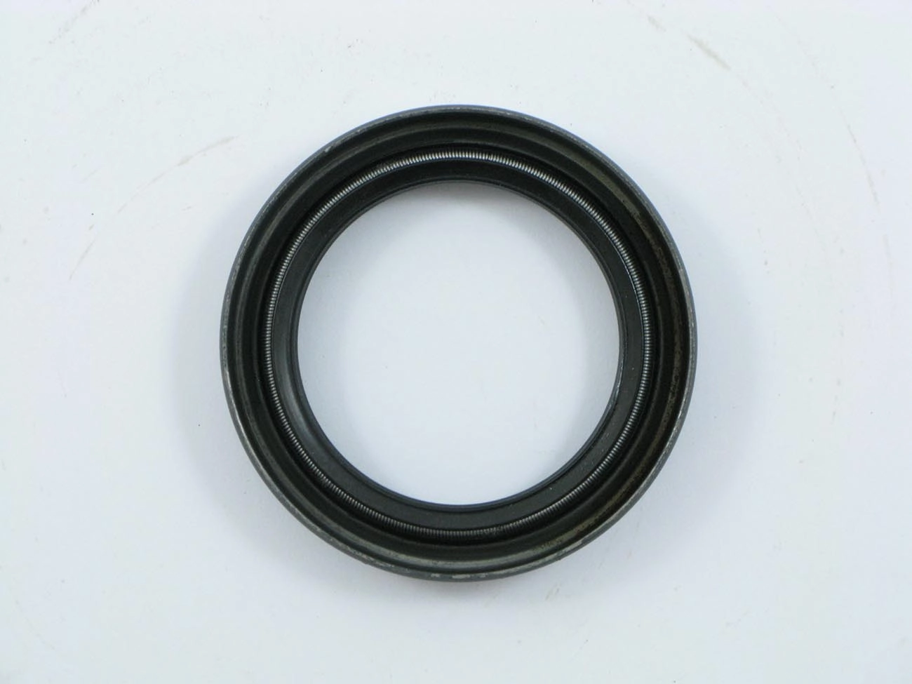 RETENTOR UNIVERSAL LINHA AGRÍCOLA 49X68X12MM TOBATA CUBO RODA ESQUERDA VALTRA/VALMET DIFERENCIAL TRASEIRO