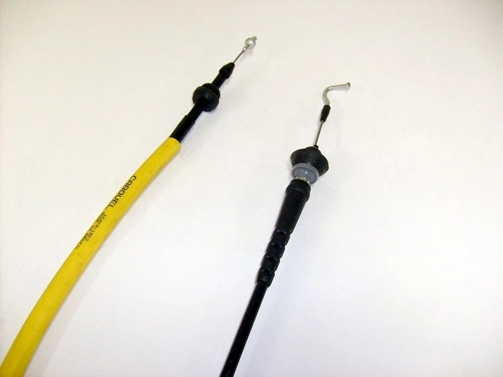 CABO DE ACELERADOR FORD VERSAILLES/ROYALE S/ACD 1991/ - PASSAT/VOYAGE 1.6/1.8 1984/ - 887MM