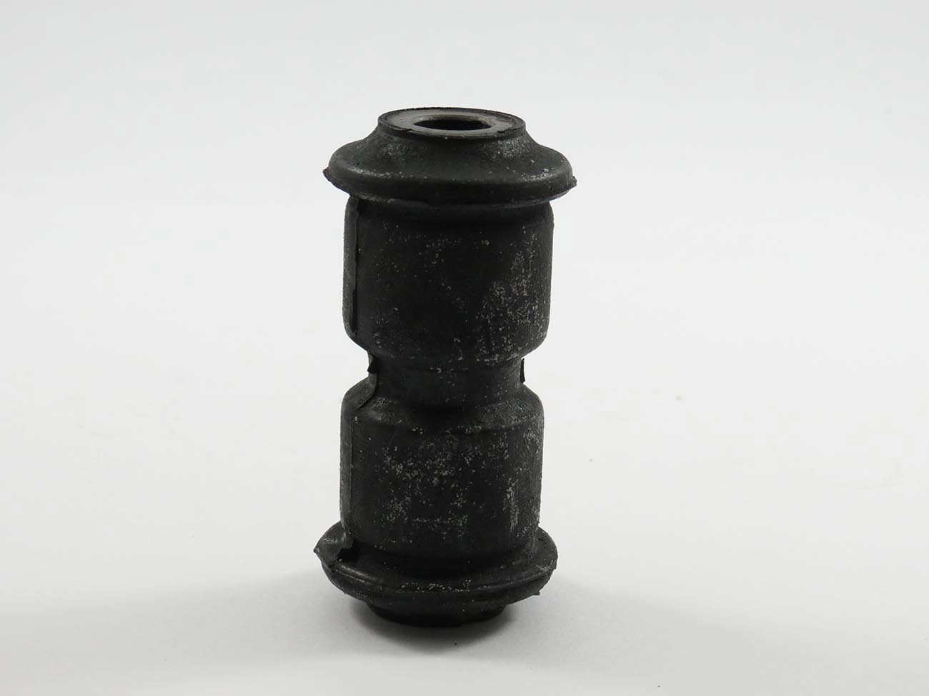 BUCHA TRASEIRA FEIXE DE MOLAS MB SPRINTER 1997/ - SUSPENSÃO TRASEIRA - 12,15X33X80MM