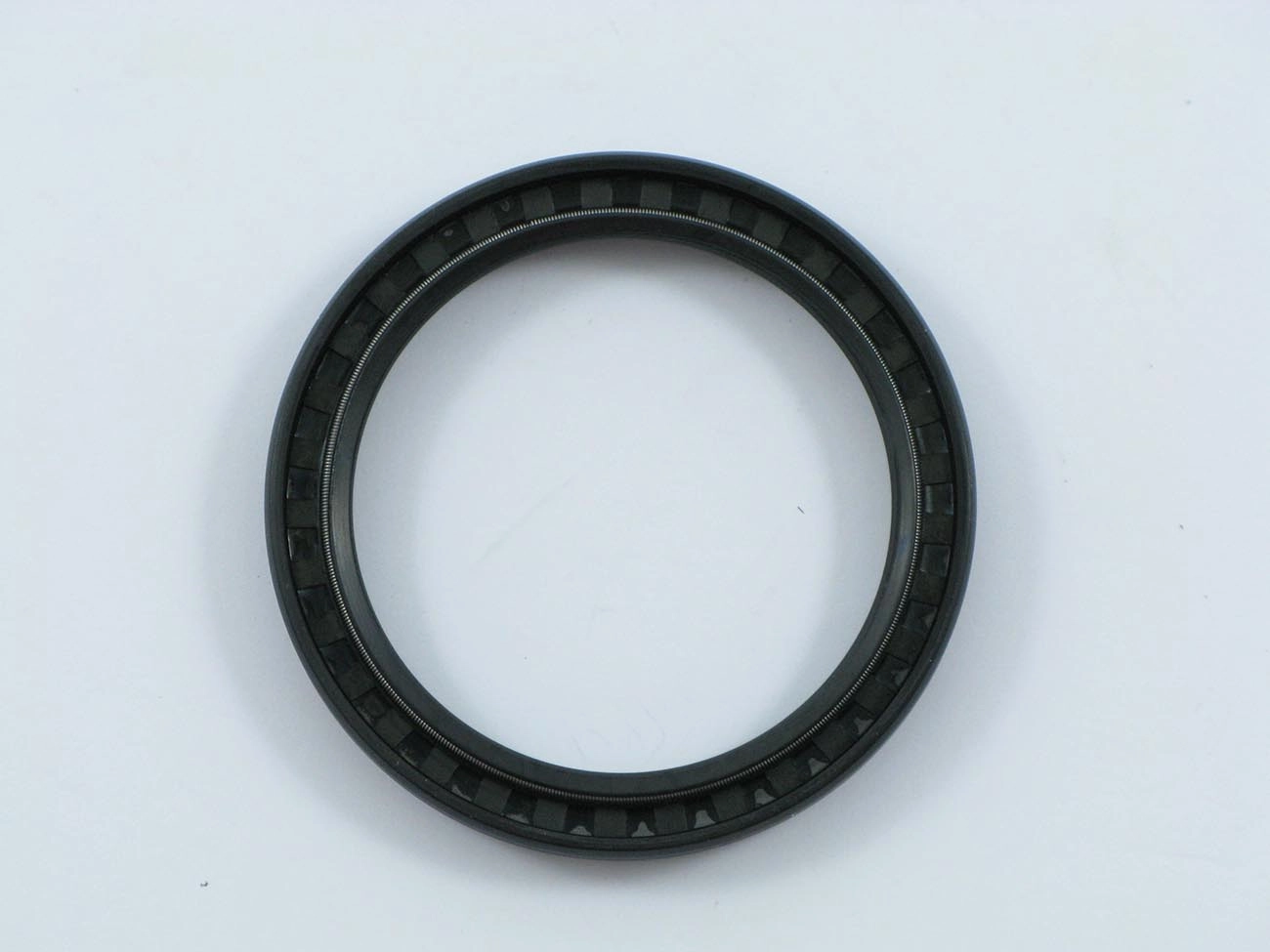 RETENTOR RODA DIANTEIRA FORD ESCORT/VERONA /92 VW APOLLO INTERNO