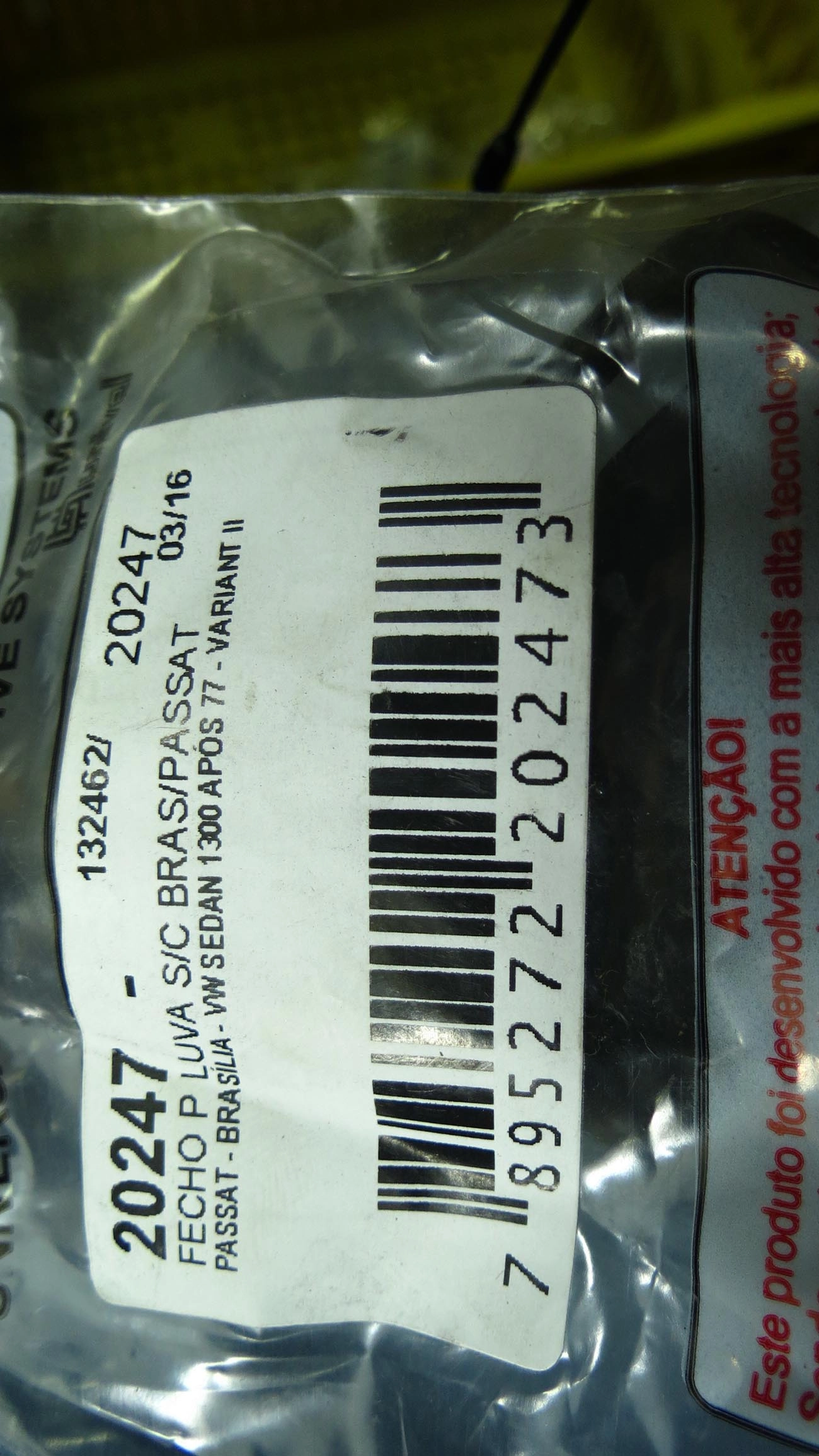 FECHADURA PORTA LUVAS VW FUSCA 78/ - BRASILIA/PASSAT/VARIANT II TODOS - S/CHAVE