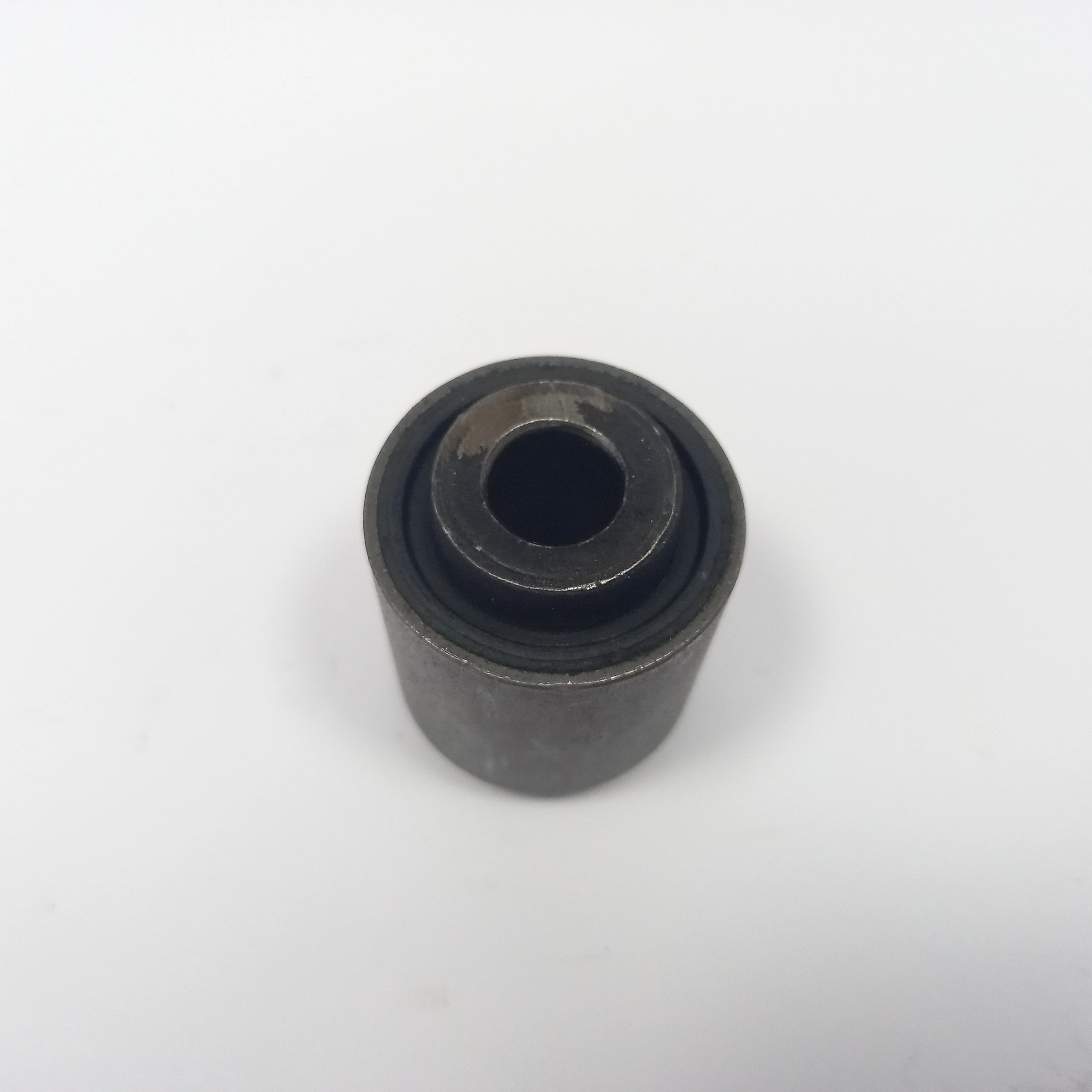 BUCHA EXTERNA BANDEJA INFERIOR FORD FOCUS 00/13 - SUSPENSÃO TRASEIRA