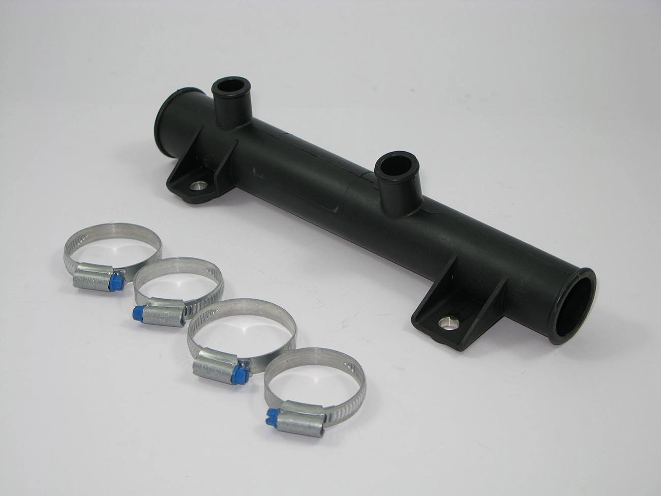 CANO/TUBO RÍGIDO CIRCULAÇÃO ÁGUA MOTOR AGUA GM MONZA 82/96 KADETT 89/90 RETO COM DUAS SAIDAS