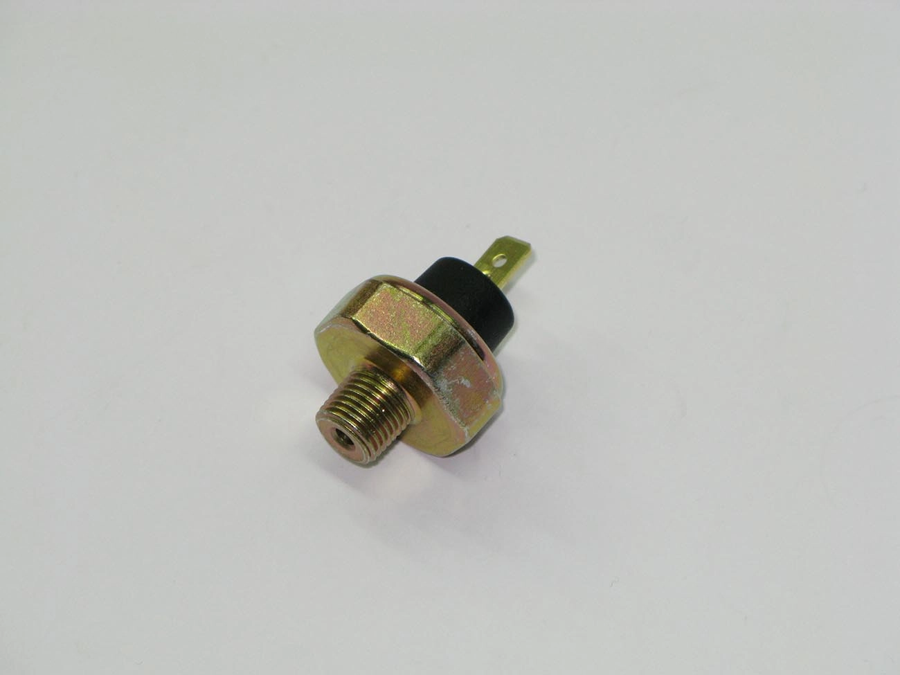 INTERRUPTOR DO  OLEO - MB SPRINTER
