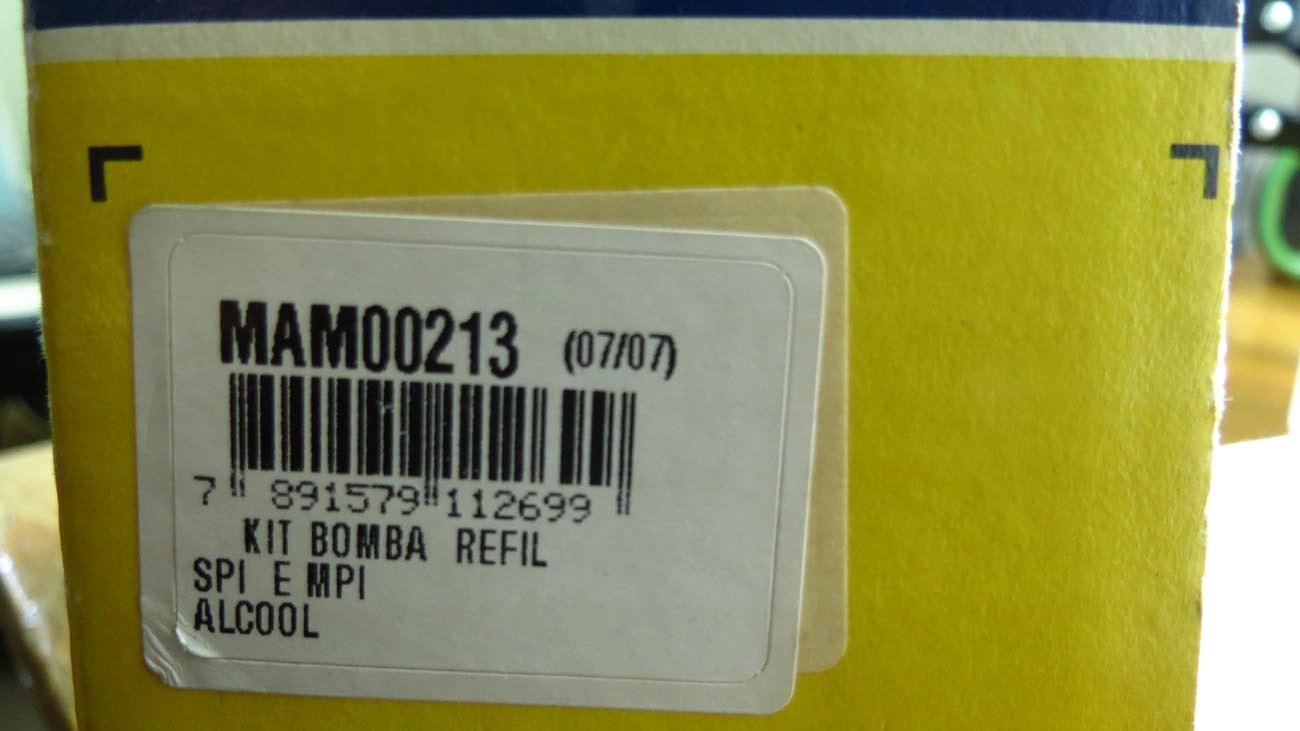 BOMBA COMBUSTÍVEL ELÉTRICA UNIVERSAL PARA VEICULOS A ÁLCOOL COMBUSTIVEL P/TODOS ALCOOL SPI/MPI EXCETO LINHA FRANCESA