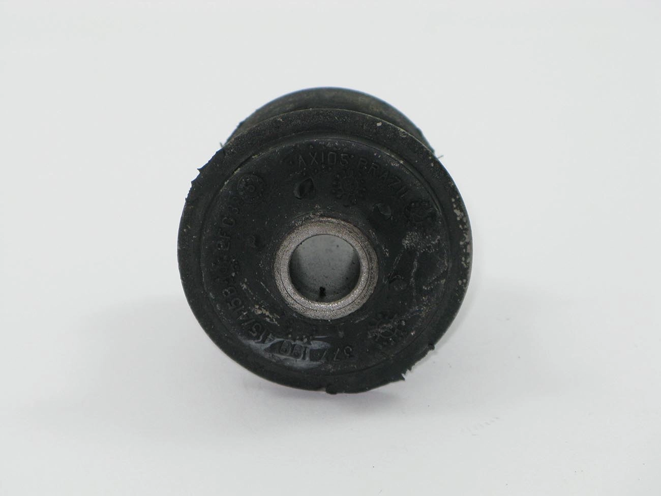 BUCHA DIANTEIRA QUADRO MOTOR 12 MM SUSPENSAO VW GOL 16V 12MM