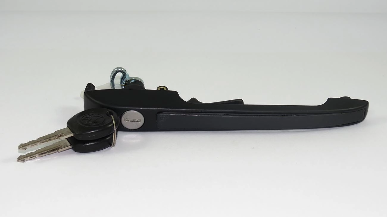 MACANETA EXTERNA VW PASSAT 1977/1988 - PRETO FOSCA C/CHAVE