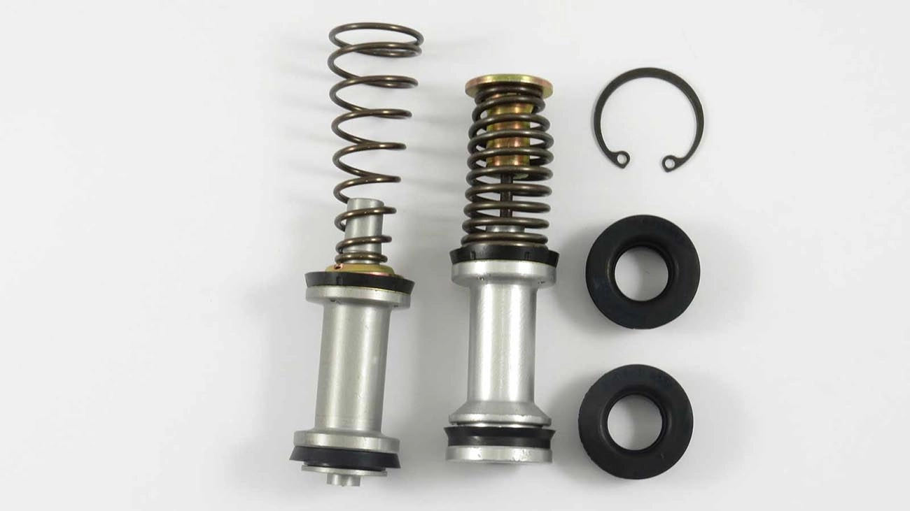 REPARO CILINDRO MESTRE DUPLO 28.57MM GM A/C/D-20/VERANEIO/BONANZA 89/92 1-1/8