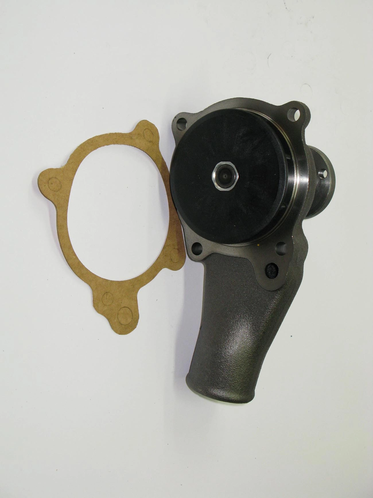 BOMBA AGUA GM OPALA/CARAVAN 69/92 - S/AR QUENTE - A/C-10/20 4/6 CIL.