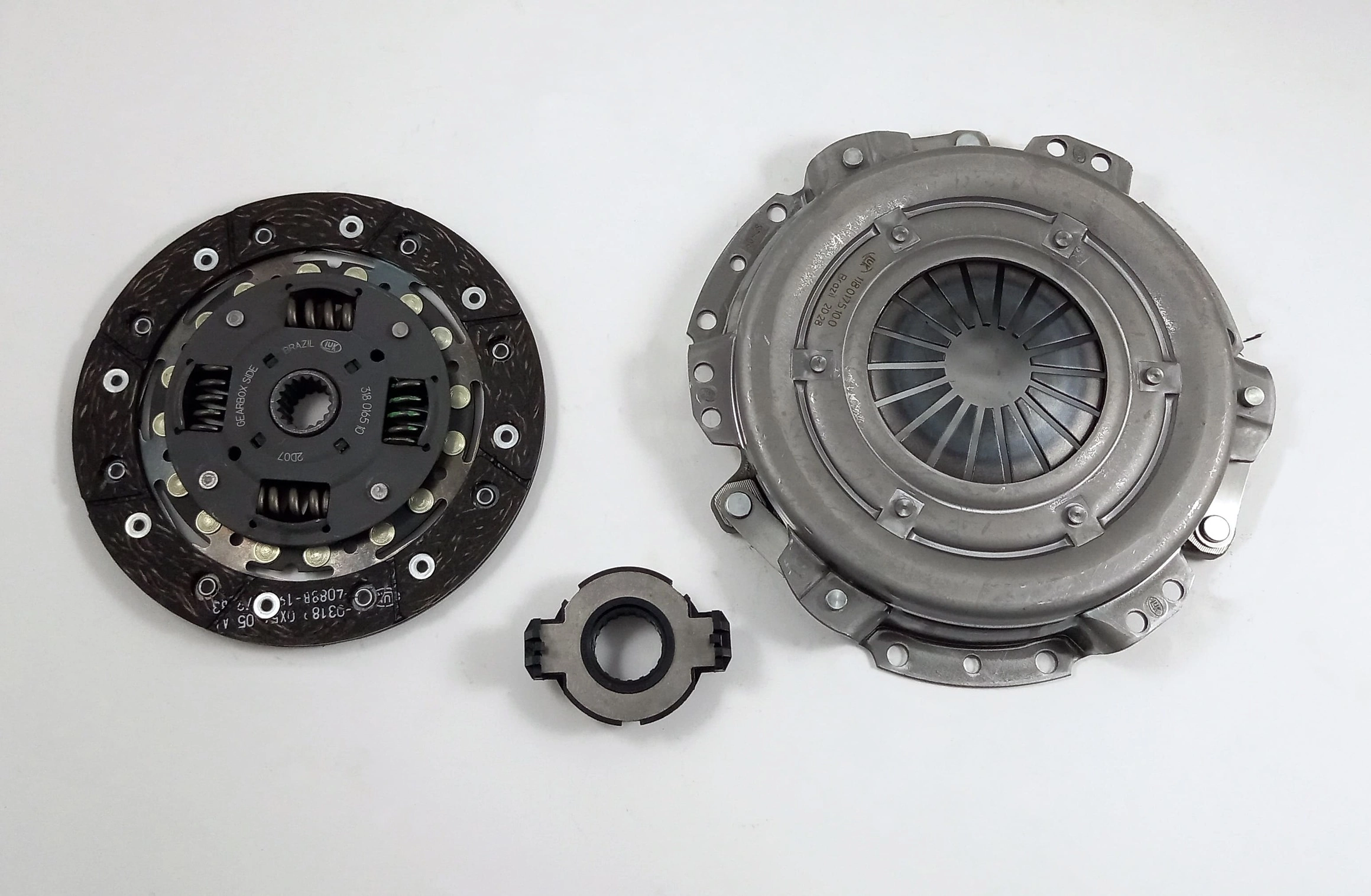 KIT DE EMBREAGEM - PEUGEOT 206 1.4 8V 2004/2006 GASOLINA - 180MM - ROLAMENTO COM ABAS