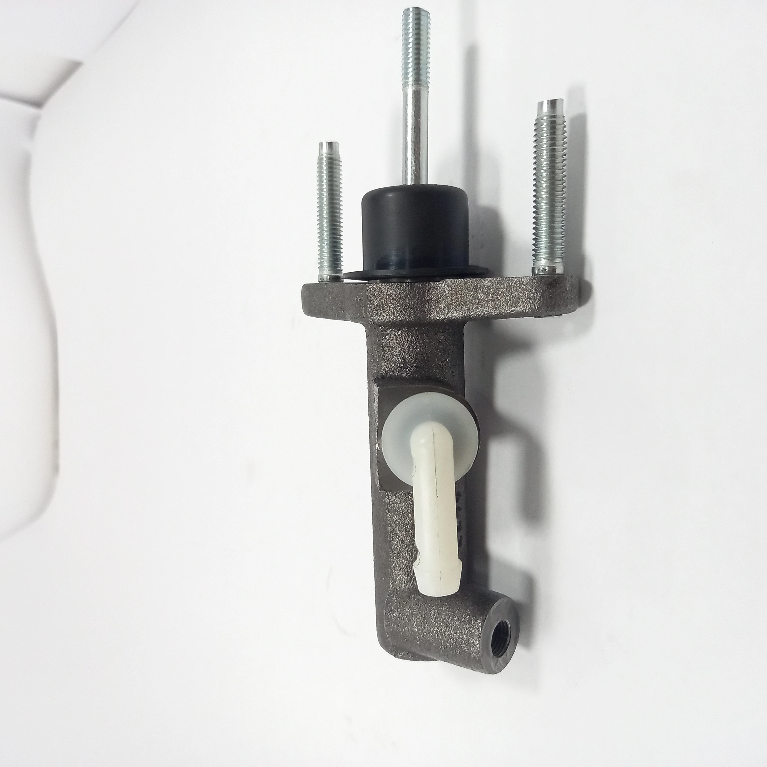 CILINDRO MESTRE EMBREAGEM TOYOTA HILUX/SW 2006/ - 5/8 - 15,87MM