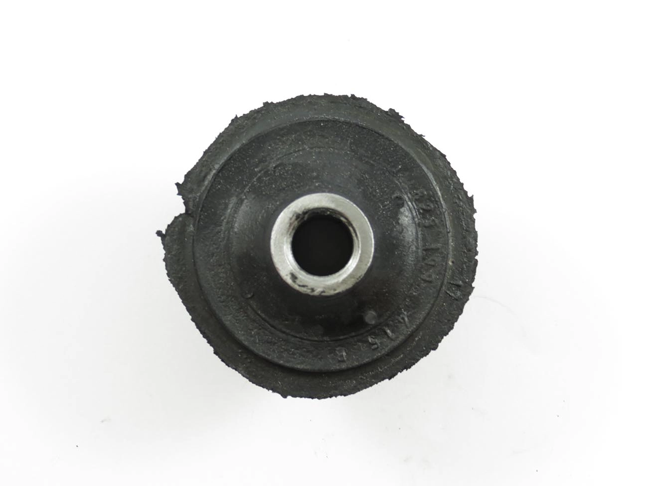 BUCHA SUSPENSAO VW GOL/VOYAGE/PARATI/SAVEIRO /86 - PASSAT TODOS - DIANTEIRA QUADRO