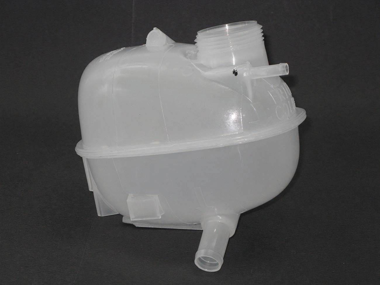 RESERVATORIO AGUA GM NOVO CORSA 2002/ - S/AR CONDICIONADO - 2 SAIDAS