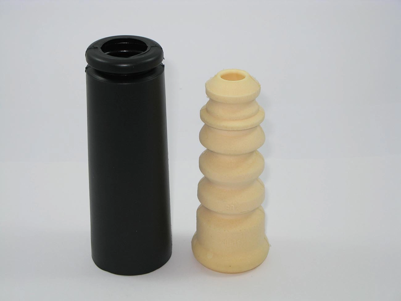 KIT AMORTECEDOR TRASEIRO BATENTE COIFA VW GOLF 98/13 BORA 01/ AUDI A3