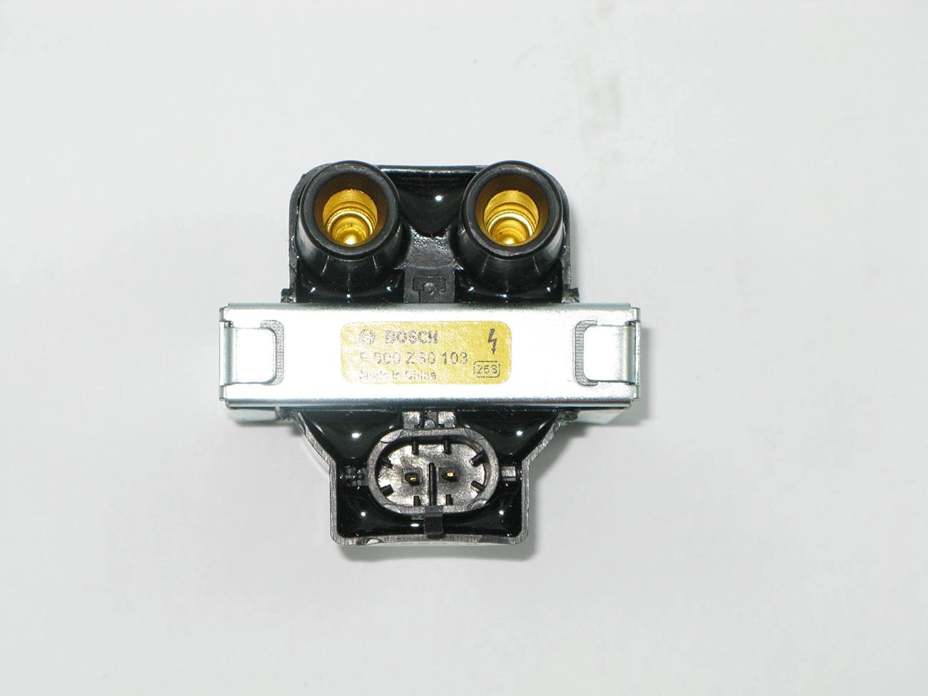 BOBINA DE IGNIÇÃO FIAT UNO/FIORINO/PALIO/SIENA/STRADA /02 - TEMPRA 94/ - USA DUAS BOBINAS - 2 PINOS
