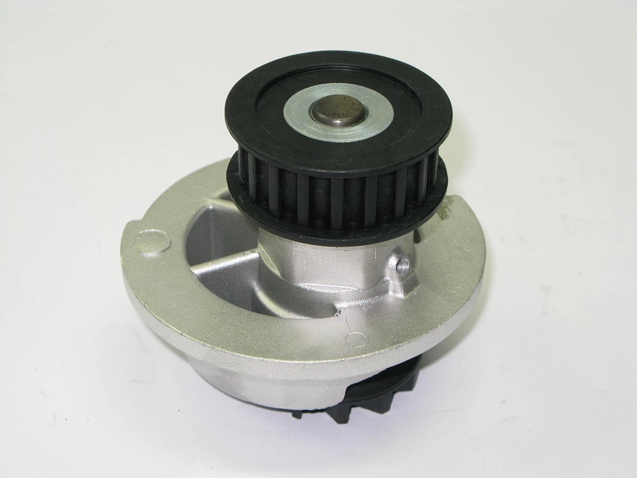 BOMBA AGUA GM CORSA 1.0/1.4 8V 94/01 - CORSA 1.6 8V 94/ TODOS - CELTA 1.0 8V 2002/2003