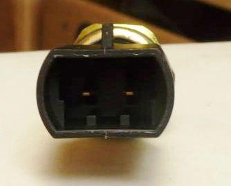 INTERRUPTOR LUZ DE RE - FIAT UNO/PREMIO/ELBA/FIORINO 11.91/