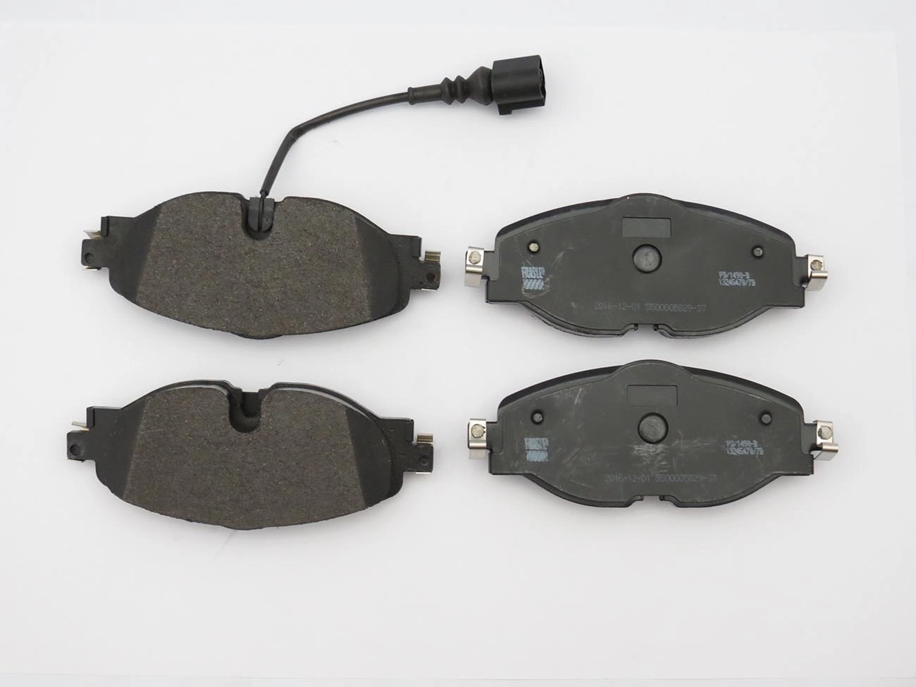 PASTILHA DE FREIO DIANTEIRA VW NOVO GOLF 14/ - JETTA 18/ - TAOS 21/ - AUDI A3 13/ -  COM ALARME