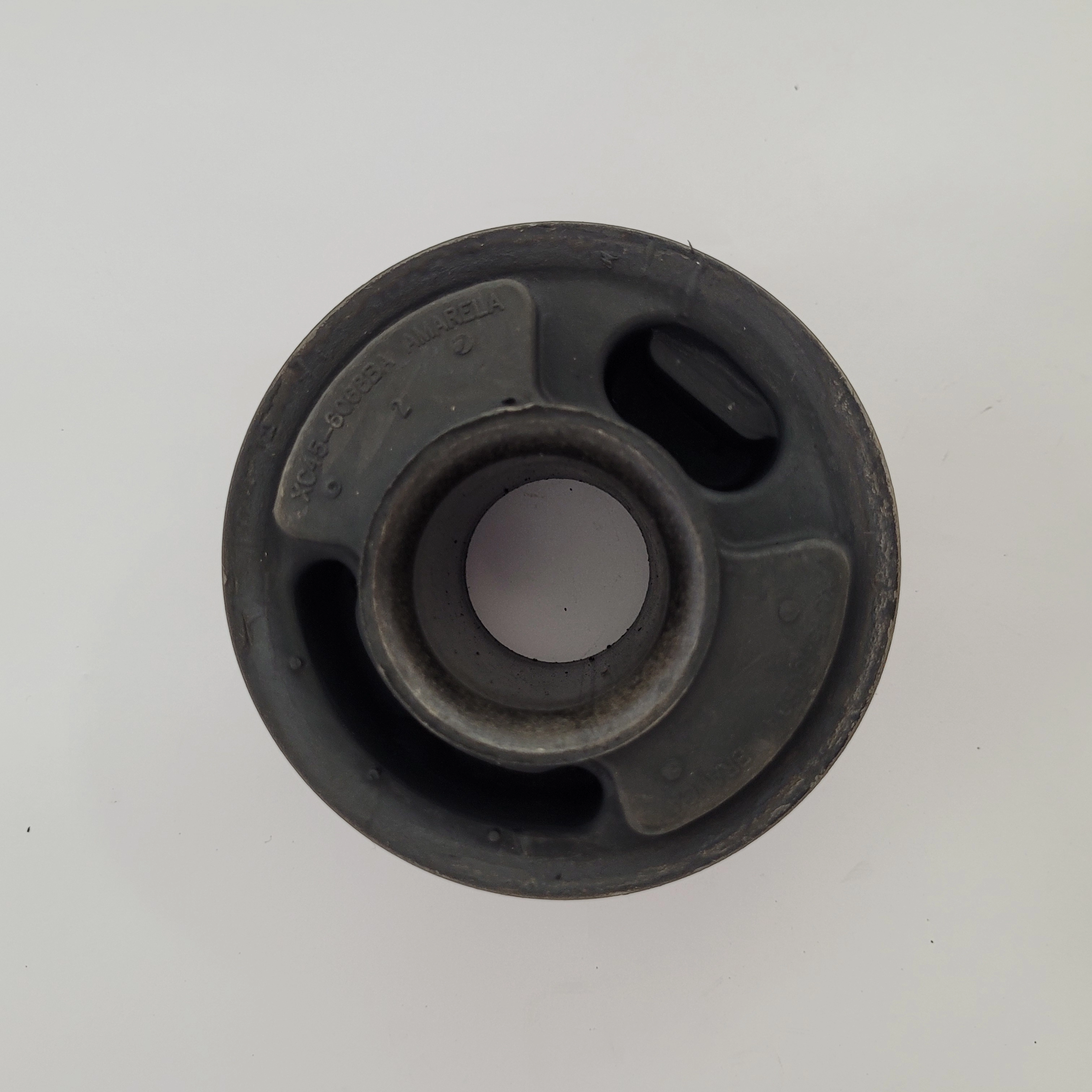 COXIM/SUPORTE TRASEIRO MOTOR FORD CARGO 1215/3530