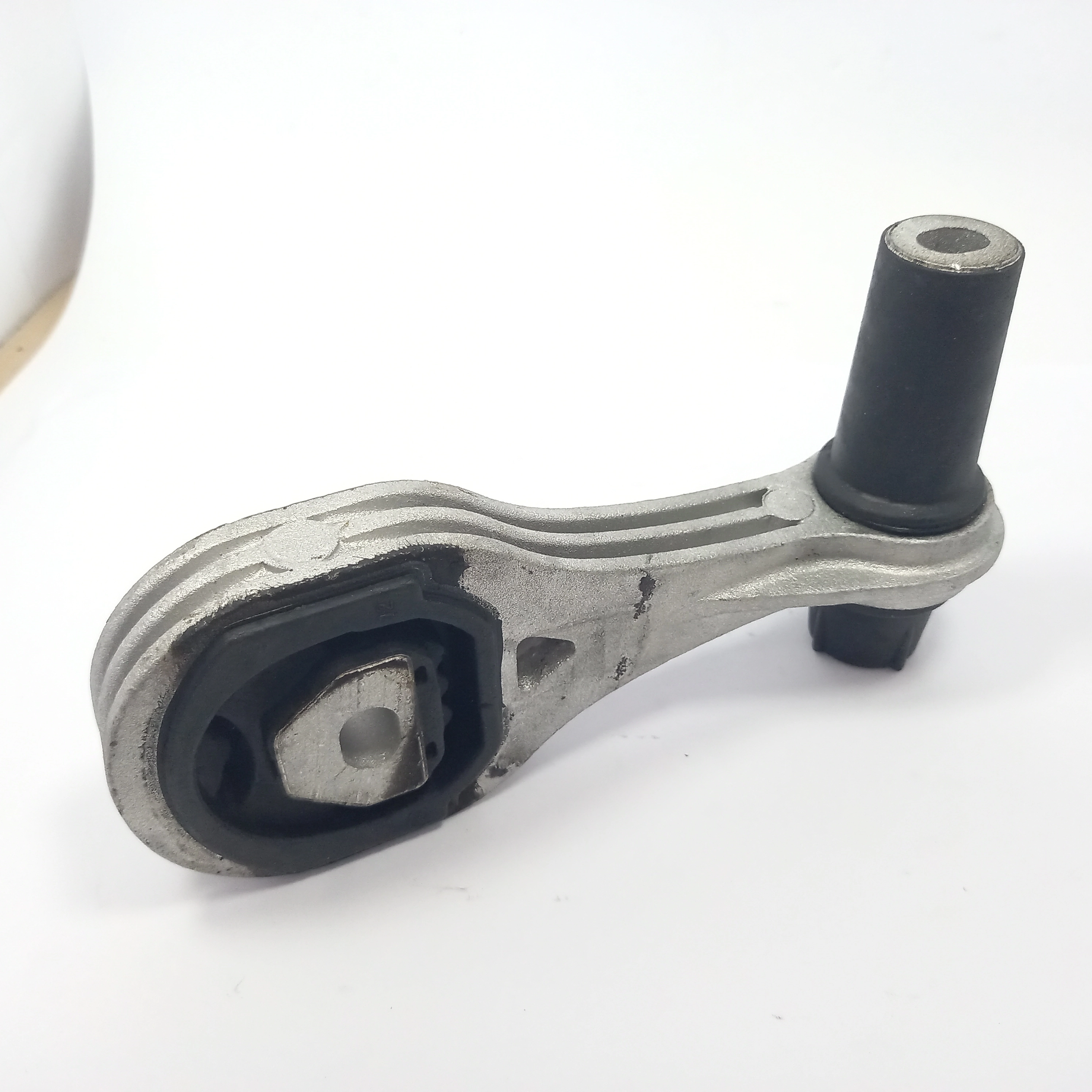 COXIM/TIRANTE MOTOR LADO CÂMBIO FIAT PUNTO 1.4 8V 2008/ - TIPO BIELA INFERIOR FIXADO AO CÂMBIO