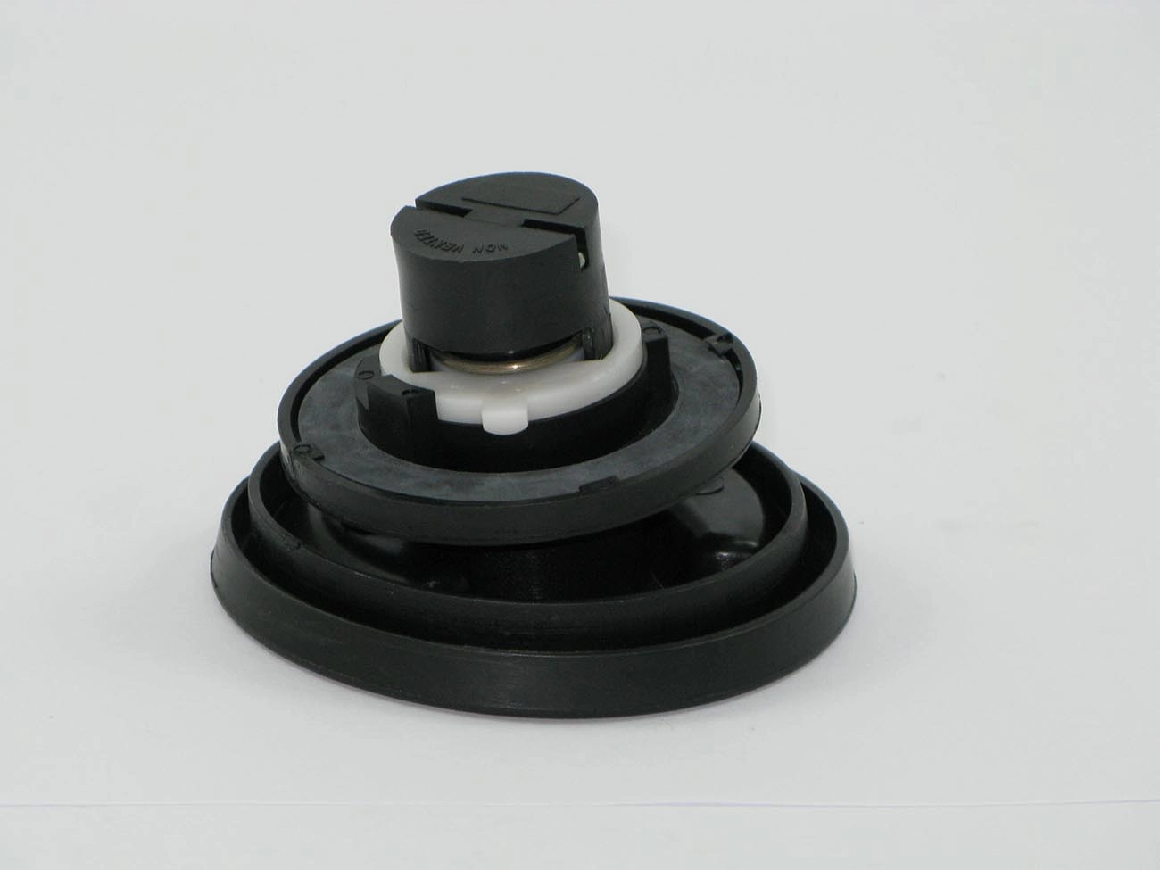 TAMPA TANQUE FORD ESCORT 1987/1989 - VEDADA