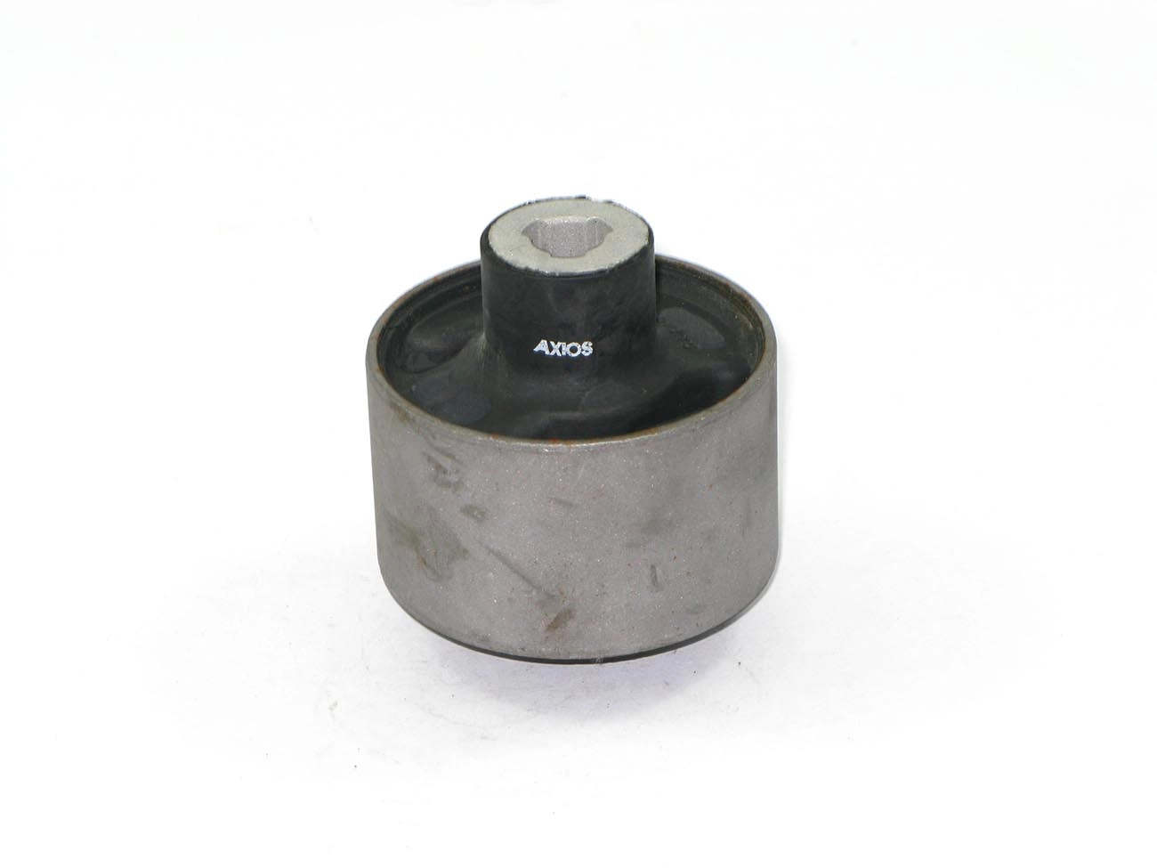 BUCHA BANDEJA DIANTEIRA MITSUBISHI COLT 95/97 - LANCER 95/ - SUSPENSÃO DIANTEIRA