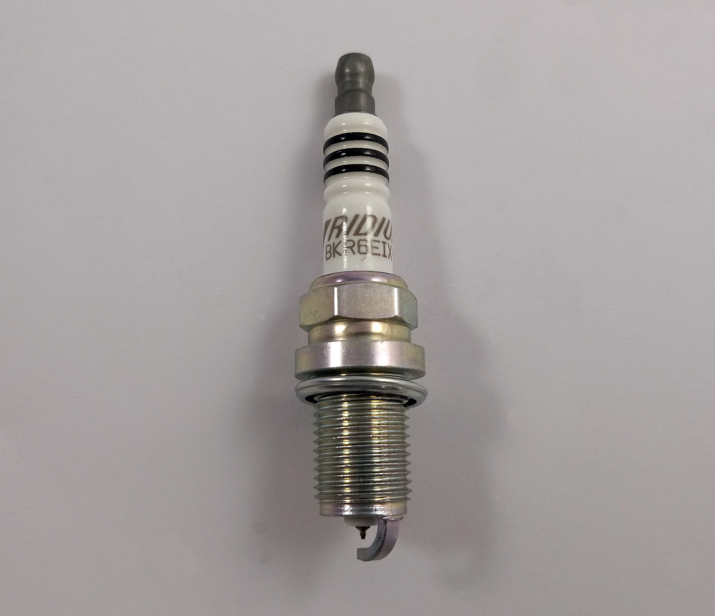 VELA DE IGNIÇÃO IRIDIUM - GM TRACKER 2007/ HONDA FIT 2003/ CIVIC 92/94 KIA SPORTAGE 1994/