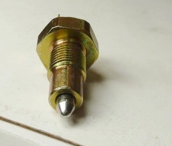 INTERRUPTOR LUZ DE RE - FIAT 147/UNO/PREMIO/ELBA/FIORINO /11.91