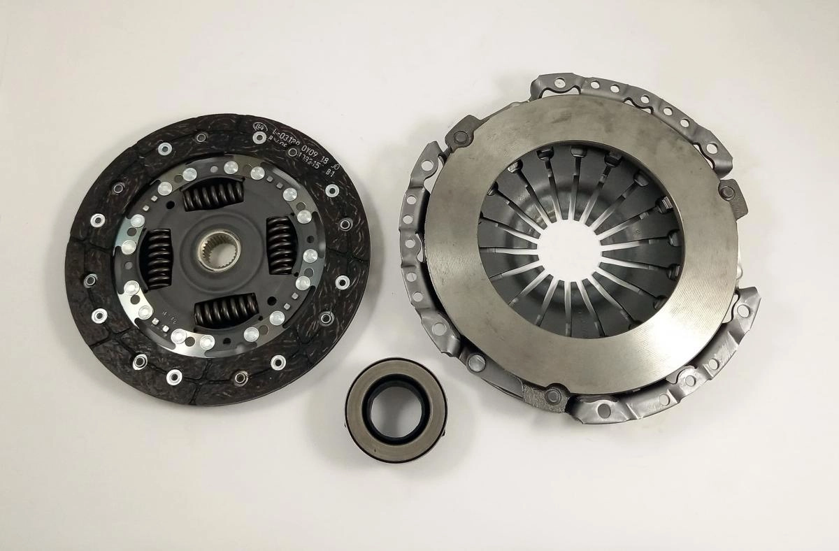 KIT DE MBREAGEM - VW GOL/PARATI 1.0 16V 05.2000/ - GOL/PARATI 1.0 TURBO 16V 05.2000/ - 200MM