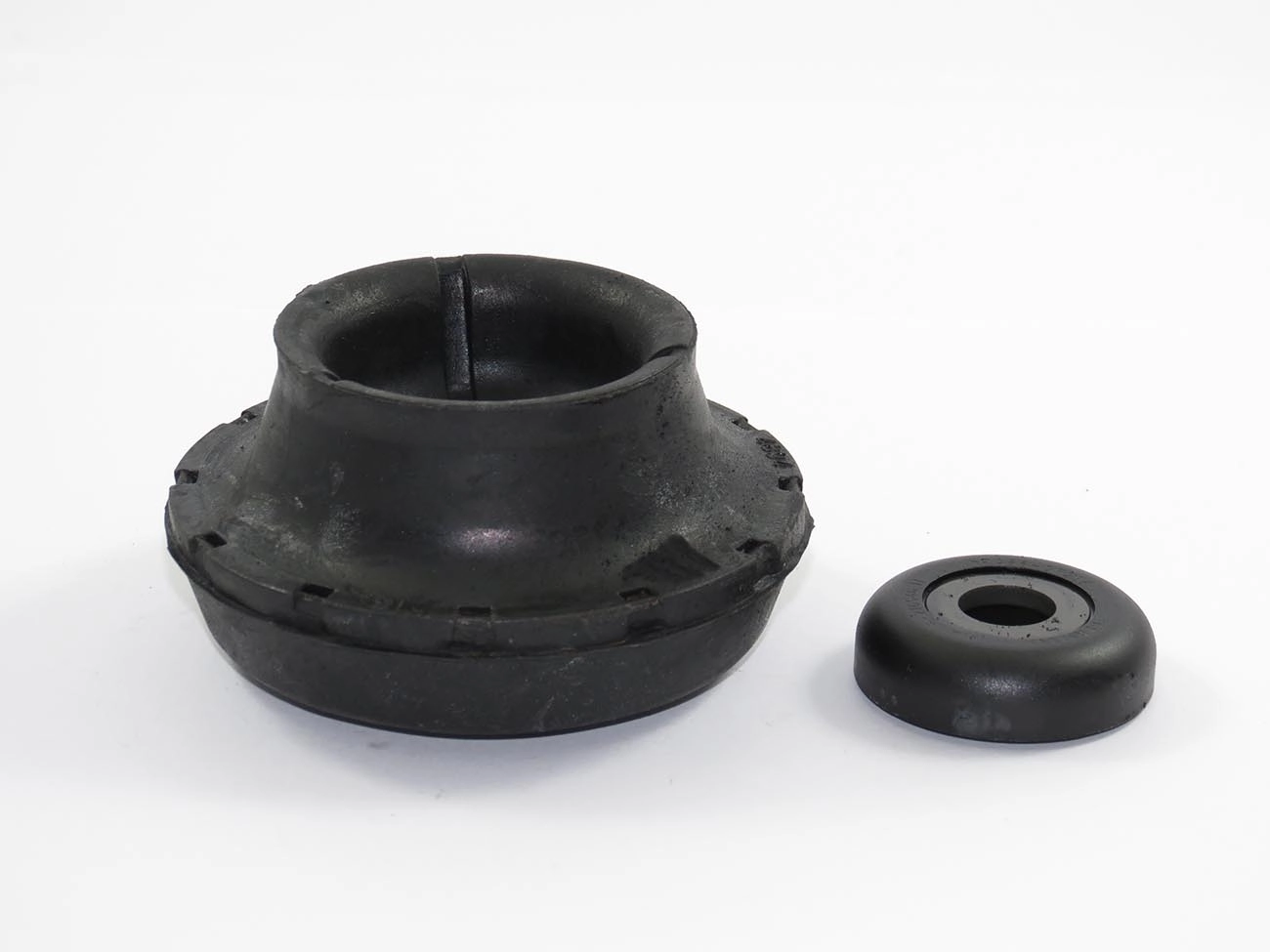 COXIM AMORTECEDOR VW GOLF /98 - PASSAT 94/97 - POLO CLASSIC/VAN - DIANTEIRO C/ROL INA