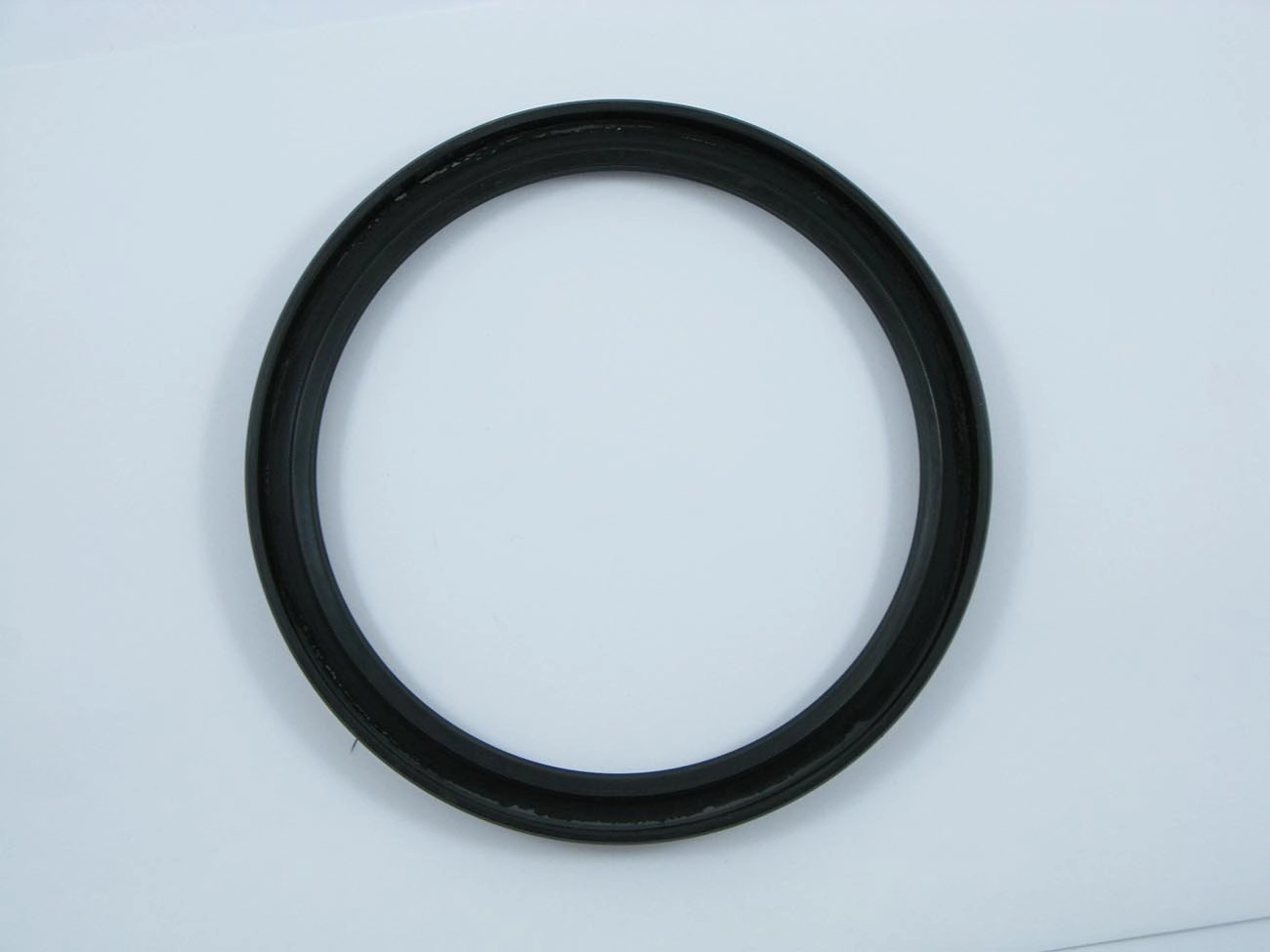 RETENTOR MF COLHEITADEIRAS - RODA DIANTEIRA - 125X150.1X13