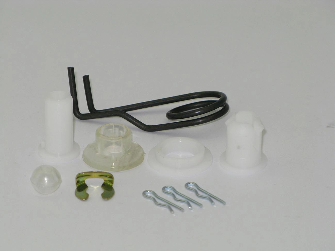 KIT BUCHAS TRAMBULADOR FORD ESCORT/VERONA 93/ - VW LOGUS/POINTER 93/96