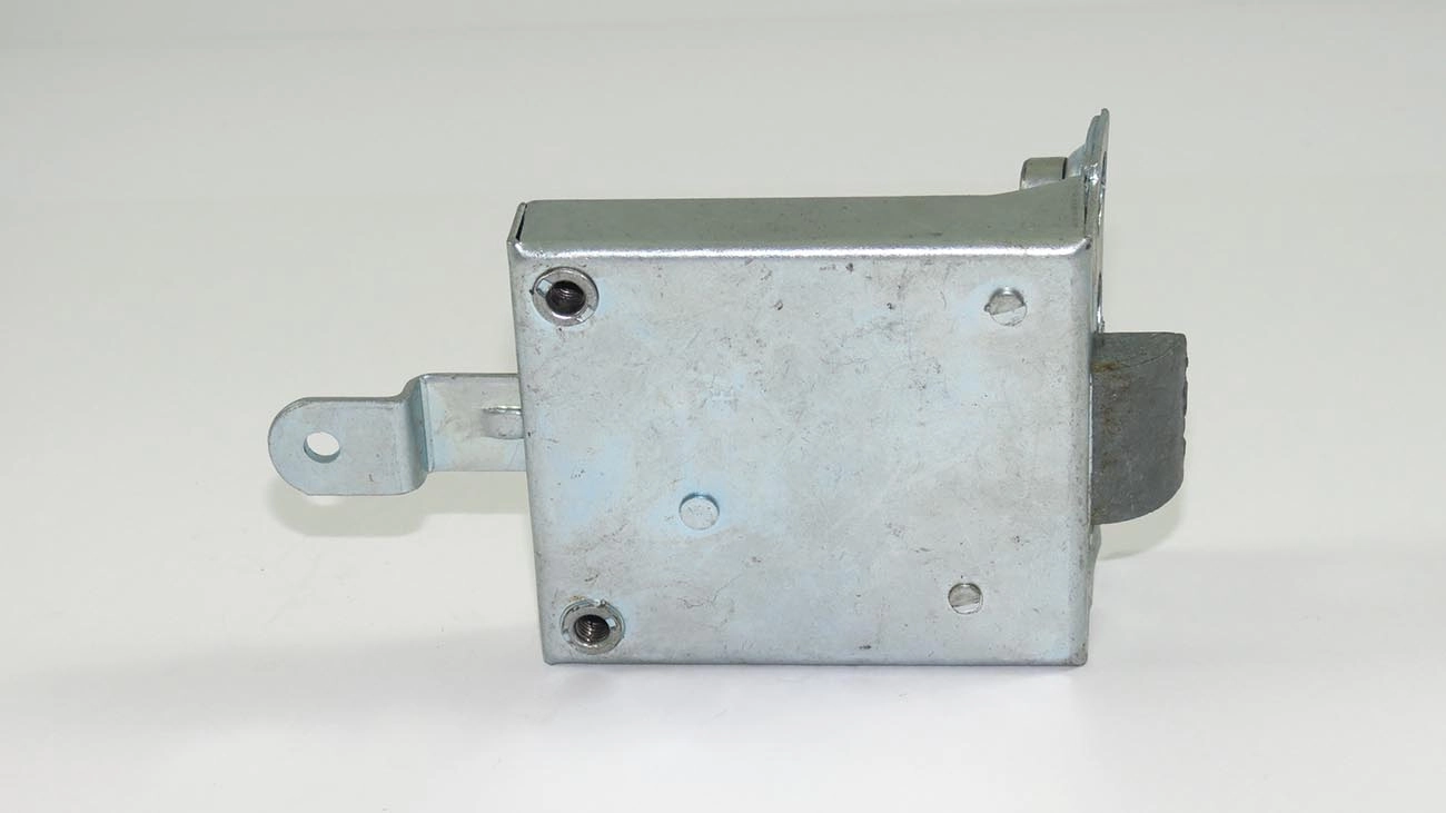 FECHADURA PORTA VW KOMBI 1500 /75 - ESQUERDA