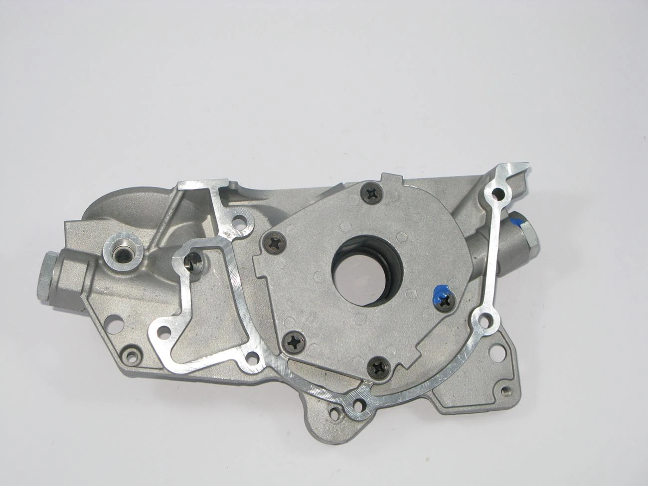 BOMBA DE ÓLEO GM ASTRA 1.8 99/02 - ASTRA/ZAFIRA 2.0 8V 95/12 - VECTRA 2.0/2.2 8V 94/11 - KADETT 97/