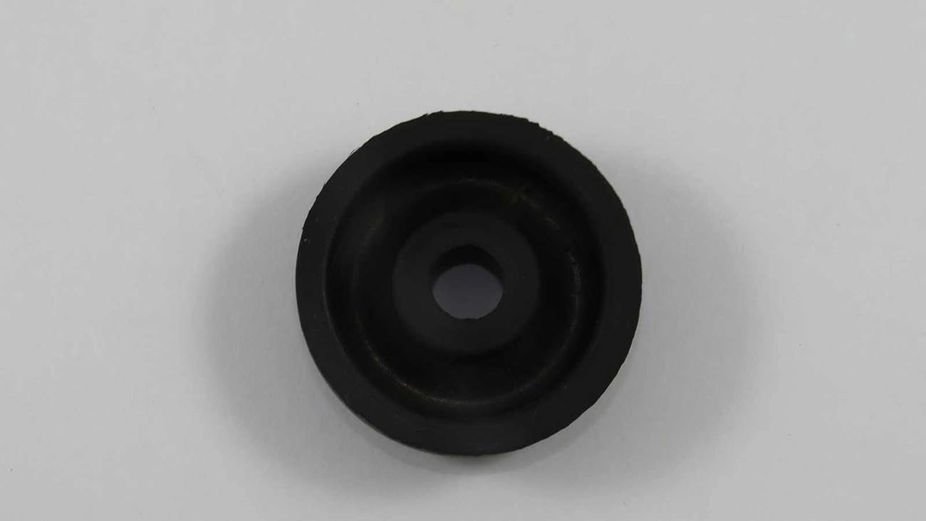 TAPA-PO CILINDRO RODA FORD F-350/4000 /84 TRASEIRO