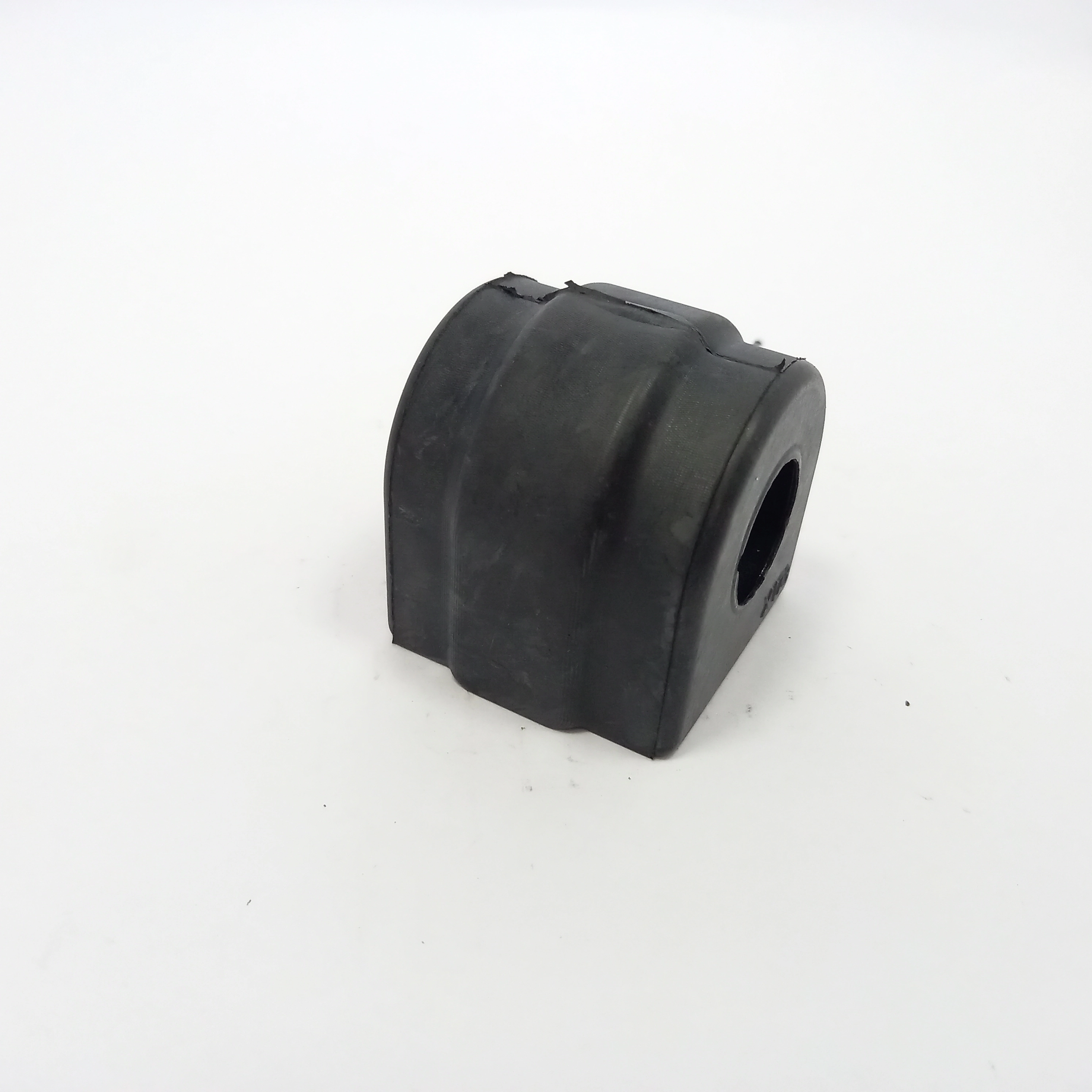 BUCHA ESTABILIZADOR DIANTEIRO BMW SERIE 1 - SERIE 3 2005/2012 - FURO 26MM