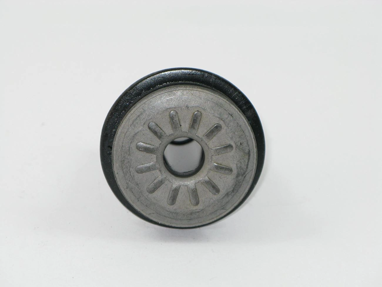 BUCHA BANDEJA SUPERIOR SUSPENSÃO DIANTEIRA GM BLAZER 1996/2001 S-10 1995/2011