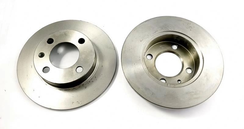 DISCO DE FREIO TRASEIRO VW POLO 1.6 2002/ - SOLIDO 232MM 4 FUROS