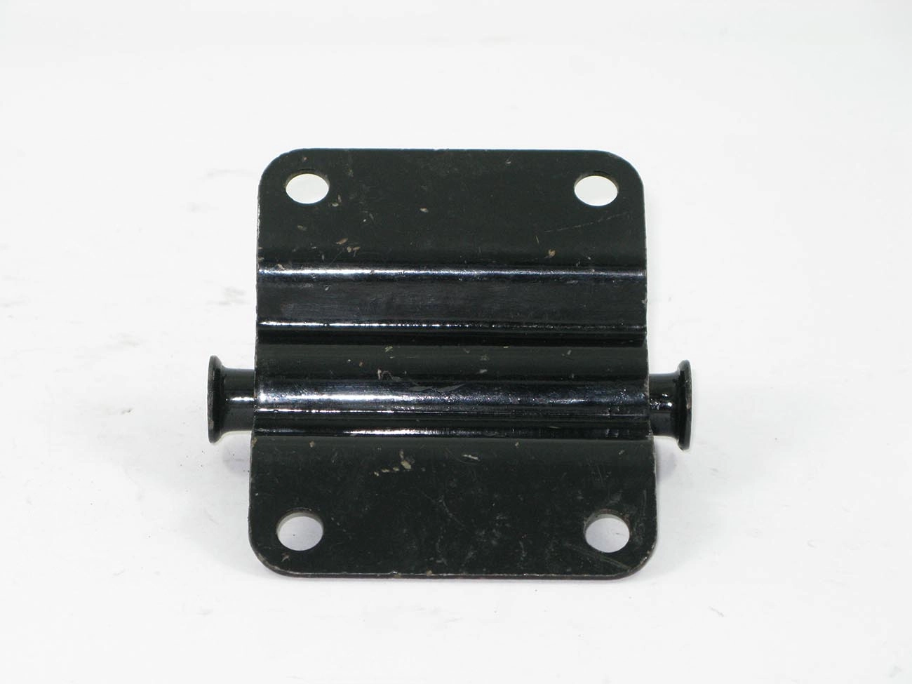 SUPORTE TOMADA AR VW 12.170/14.170/16.170/16.220/24.200/35.300
