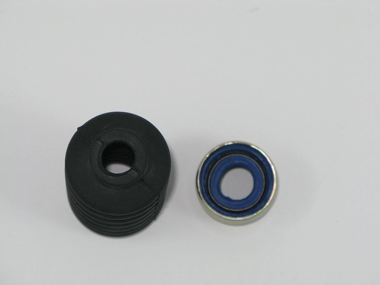 KIT ALAVANCA SELETORA CAMBIO FIAT 147/UNO/PREMIO/ELBA/FIORINO RETENTOR/SANFONA GARFO