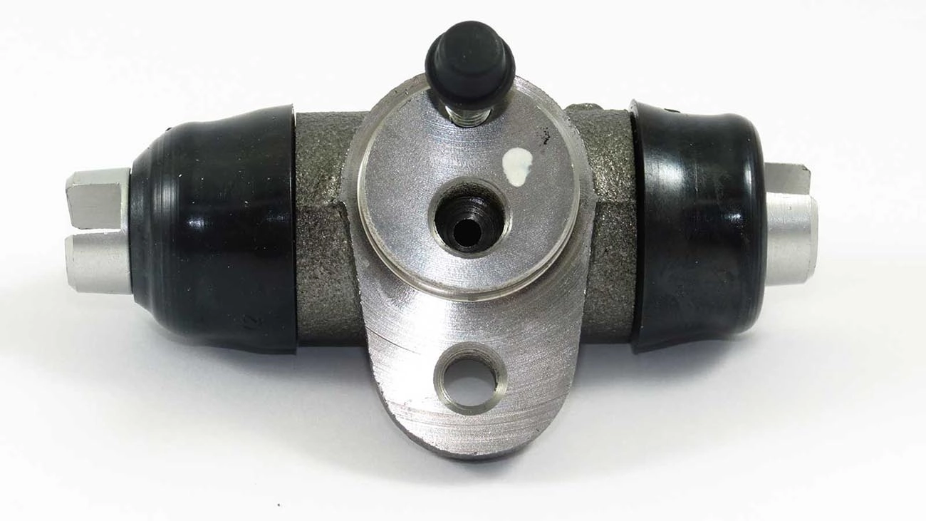 CILINDRO RODA FREIO TRASEIRO LADO DIREITO/ESQUERDO TRASEIRA VW FUSCA 1300L/1500/1600 70/76 11/16 17,46MM CUBO 4 FUROS